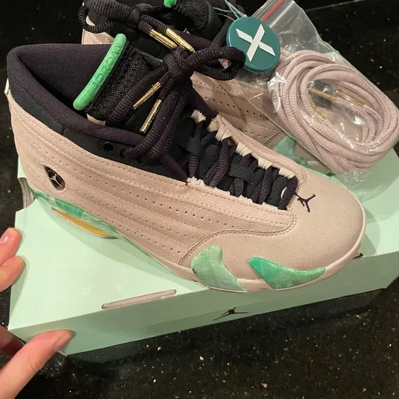 Jordan Shoes Wmns Aleali May Air Jordan Rtr Low Sp Fortune